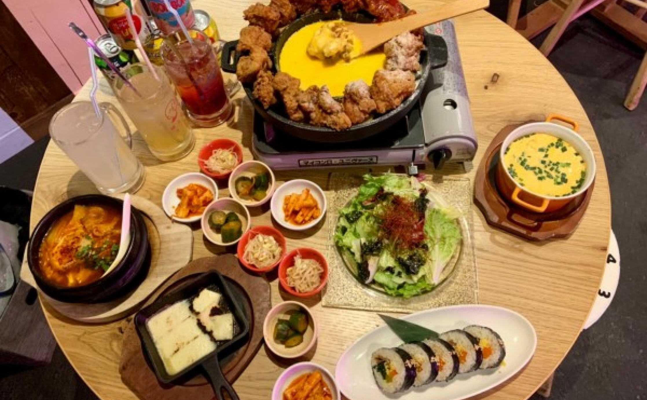 梅田で本格韓国料理やトゥンカロンも楽しめる ペゴパヨ東通り店 Alcocca アルコッカ